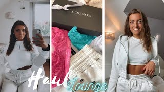 Try-On Haul Lounge