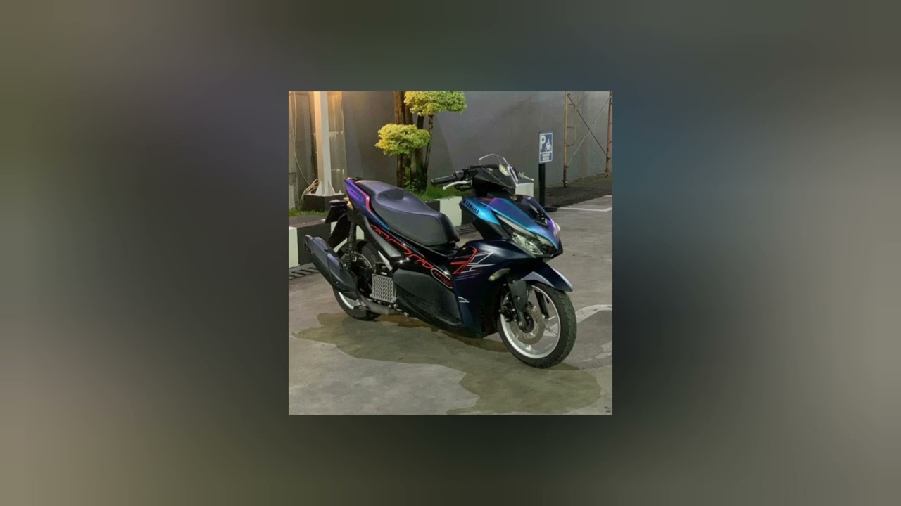 FloyyMenor - Chica Atractiva (extended)