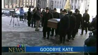 Kate McGarrigle Funeral on TV News part 1 of 2 chords