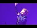🎤【渡辺美里】59歳の誕生日に感動サプライズ🎂✨40周年ライブで「My Revolution」大熱唱🔥NHKホールが涙と笑顔に包まれた夜🌸