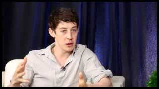Show People with Paul Wontorek: Alex Sharp of THE CURIOUS INCIDENT OF THE DOG IN THE NIGHT-TIME