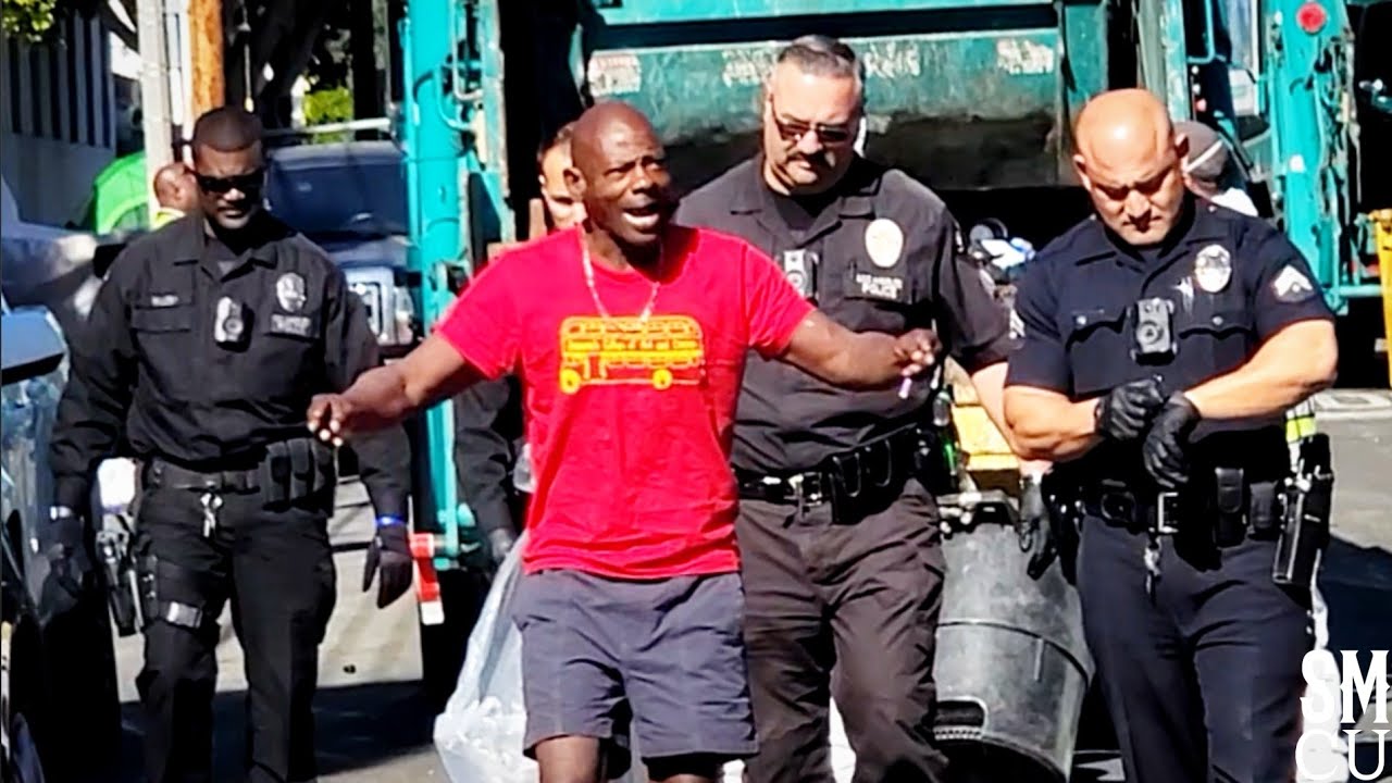 Sanitation Crews Conduct Weekly Cleanup at Venice Homeless Encampments with Police Oversight