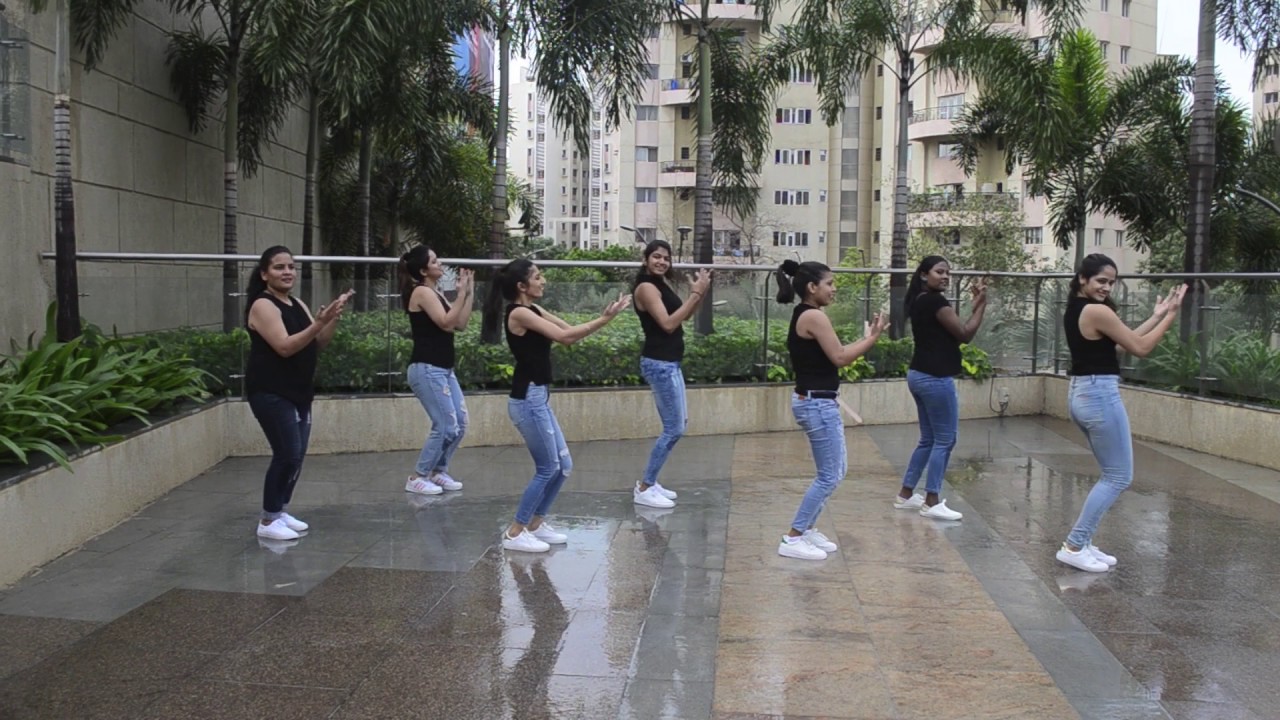 Friday Funda | Ep - 07 | Cheez badi | Machine | Bollyhop