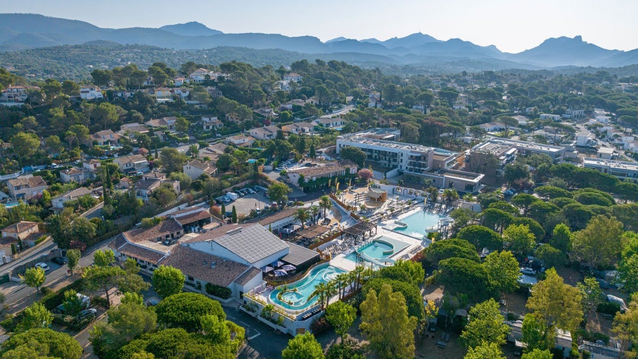 Camping en ProvenceAlpesCôted'Azur Camping Douce Quiétude 5* YouTube