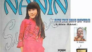 Download Lagu Nanin Sudiar - AKU TAK MAU DIPUDJI (Tjipt: M. Husein) - by : Rasheed Muhammad MP3