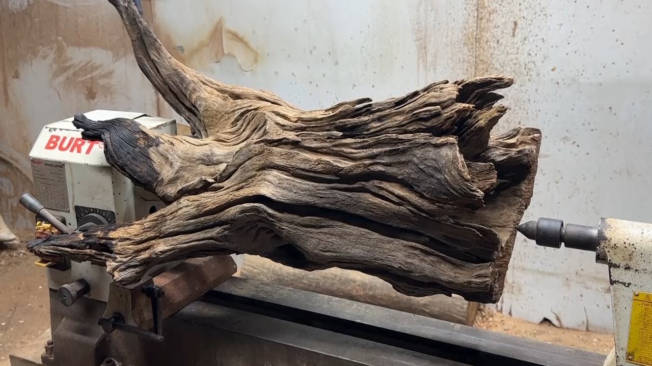 The Magical Transformation on the Lathe || Rotten Wood and Epoxy Glue into a Work of Art