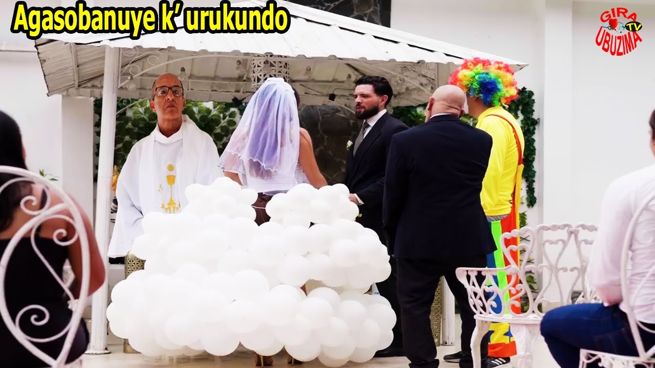 Umugeni yaje gusezerana yambaye ikanzu ikoze mu bipirizo yisize amarange dore impamvu