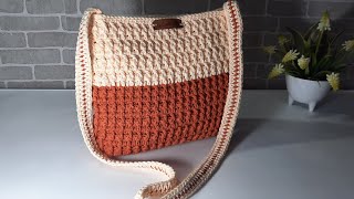 Bolsa crochê  em Barbante  ponto relevo linda fácil e rápida #crochet