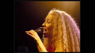 Amanda Marshall  -  Shades of grey live