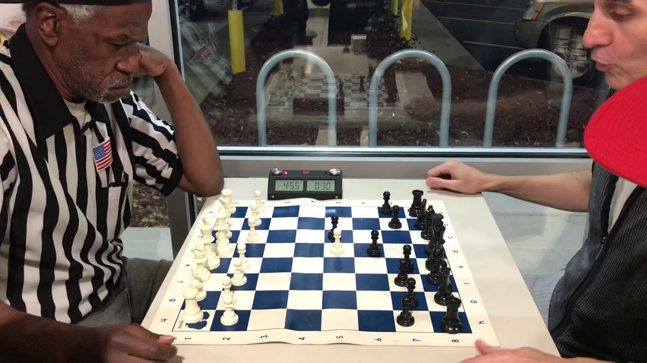 Legit Random Chess Match - FlyorDie.com - Jogando Forte Nos Cavalos. 