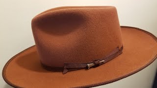 Hat Styles: Wide Brim Hats versus Short Brim Hats