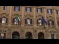 Borrowing Costs Surge for Italy and Spain, Deepening Europe's Financial Crisis
