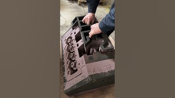 Low pressure casting V8 engine block#shorts