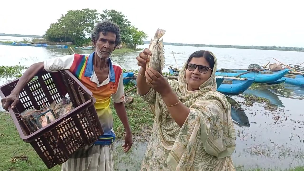 ചെമ്മീന്റെ സൈസ് കണ്ടോ/ അടിപൊളി മീൻ കറി കഴിച്ചു/ സ്വന്തം നാട് /bandegiriya village 