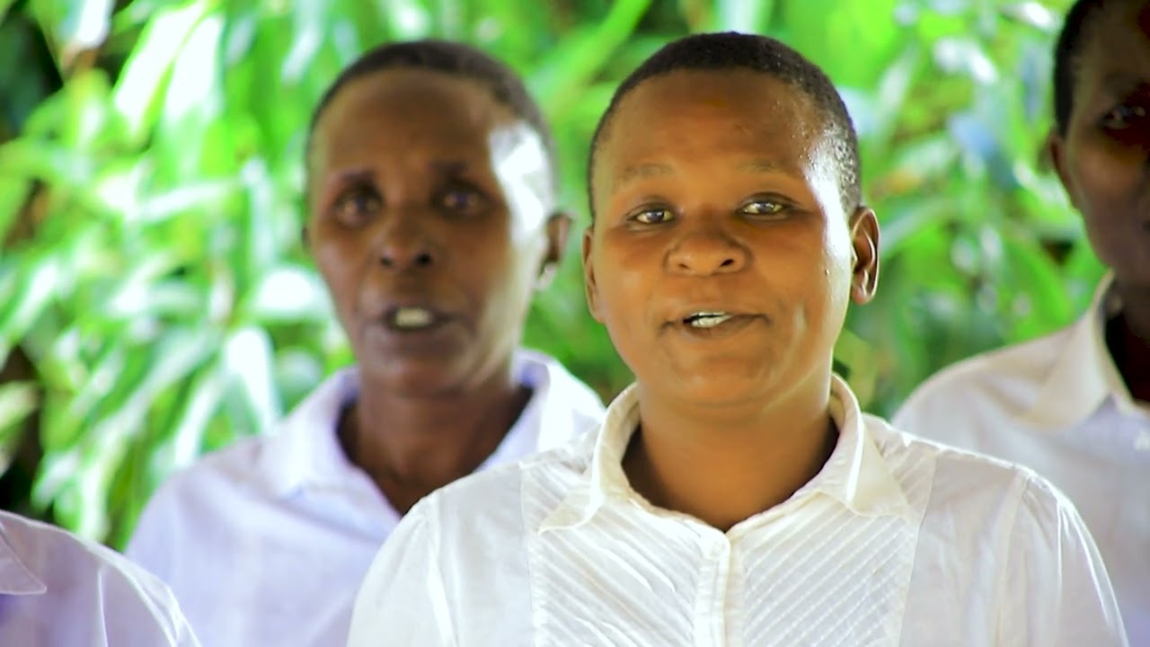 PALIKUWA By Riangoina Nyasasa 2 S.D.A Choir