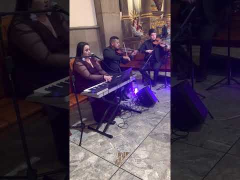 Ave María y marcha nupcial . Música para bodas coro misa María Herrada Soprano Orquídea