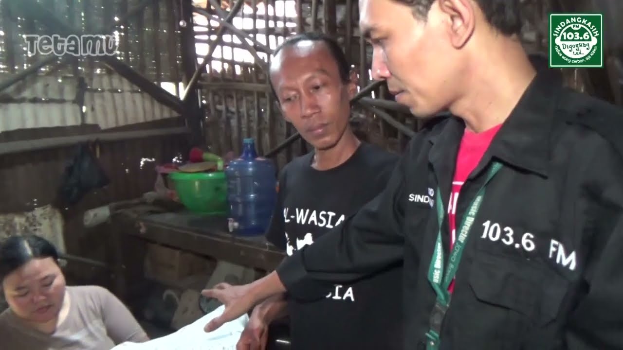 Melihat‼️proses pembuatan batik tulis di kawasan trusmi Cirebon