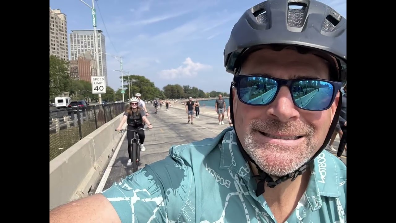Chicago Lakefront bike ride with Madeline & Andrew 9/20/25