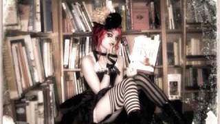 Emilie Autumn let the record show with lyrics