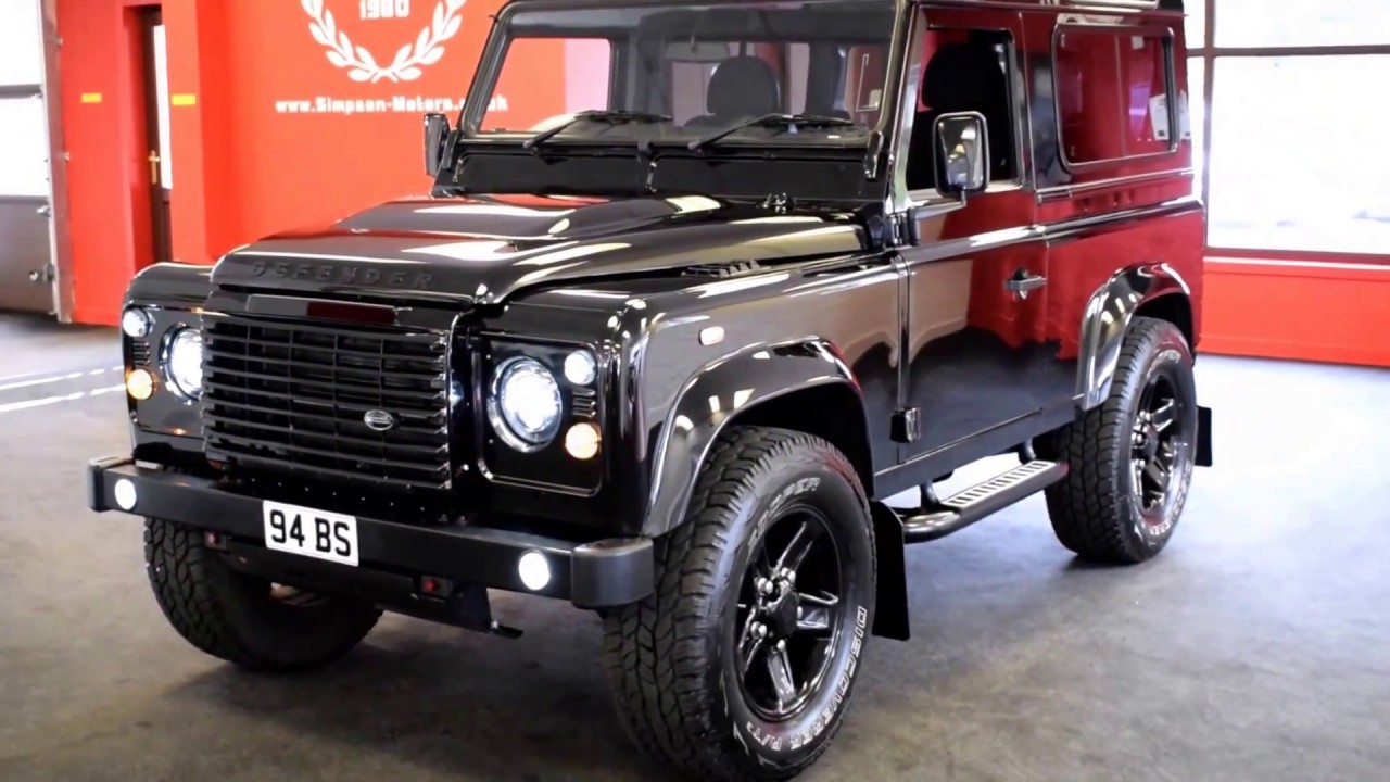 Land rover defender 2009