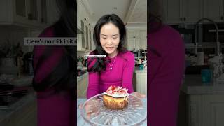 How to make a strawberry basque cheesecake How to make a strawberry basque cheesecake