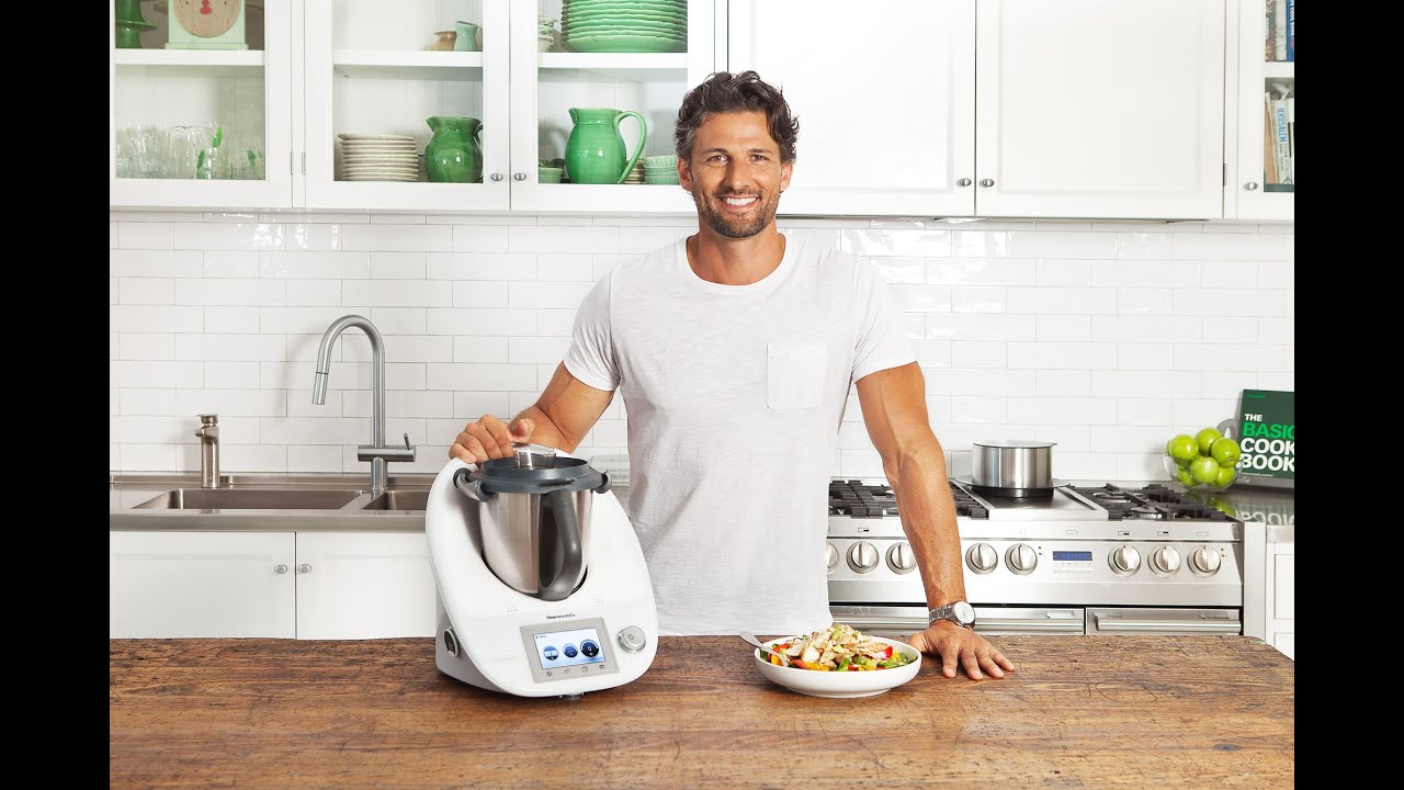 Tim Robards’ Chicken, broad bean and snow pea salad