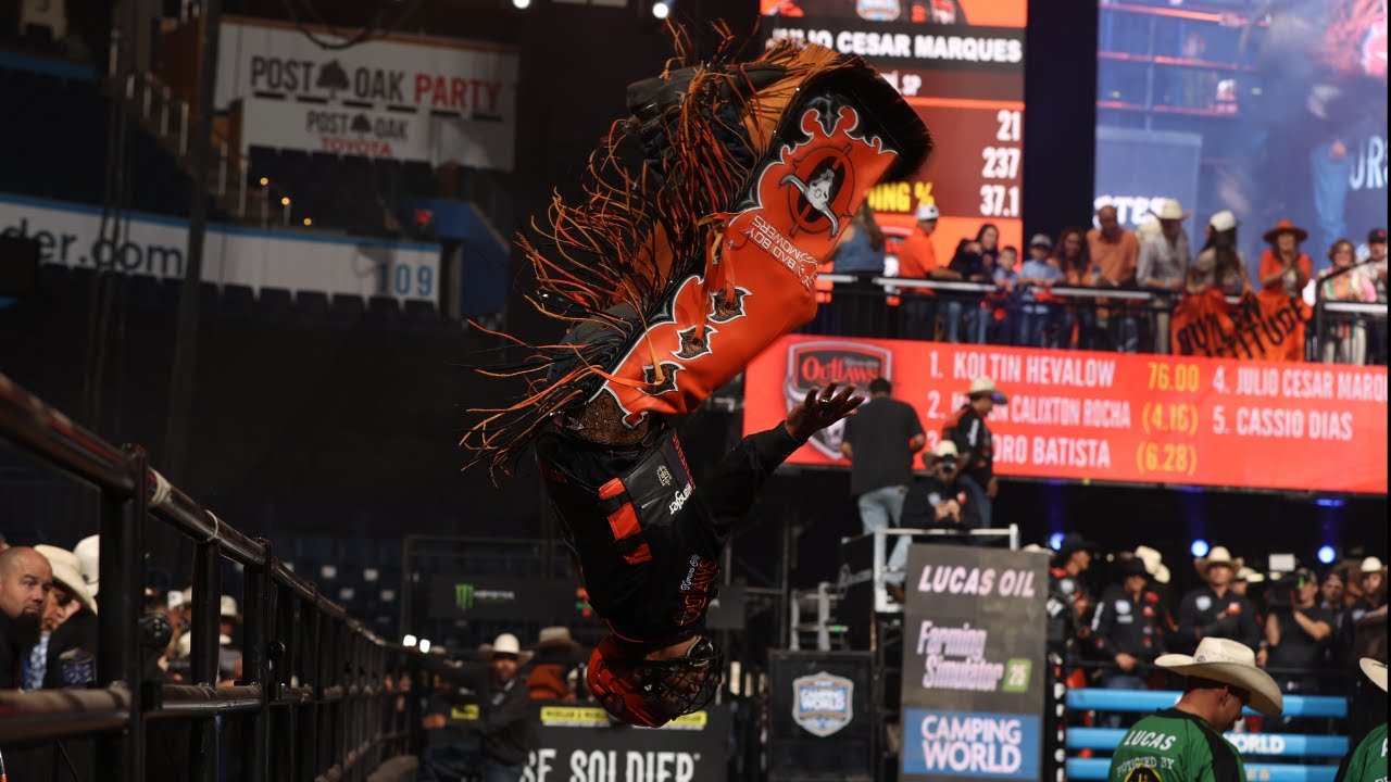 Julio Seals the Deal with Style – 87 Points and a Backflip! - YouTube