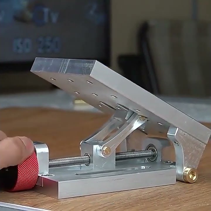 Levoite™ Adjustable Angle Tilt Hole Puncher Platform Digital Display Inclinometer