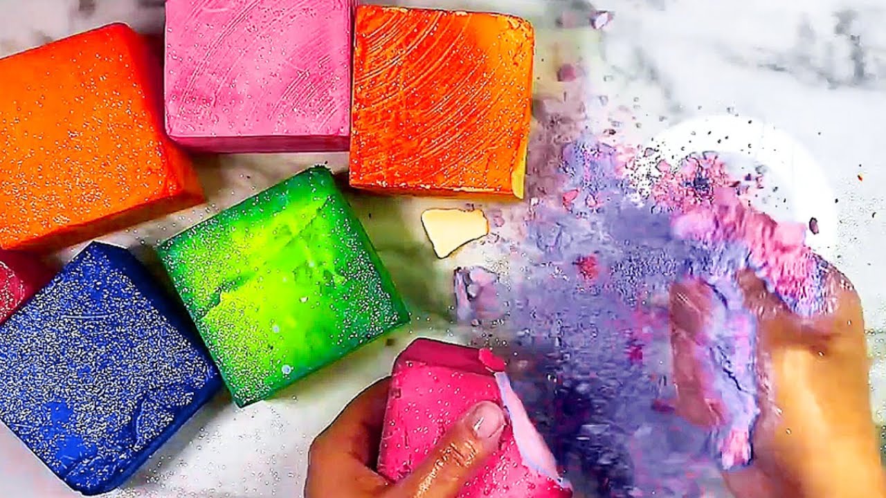Colourful Dyed Gym chalk Crumbling #oddlysatisfying #gymchalkcrush # ...