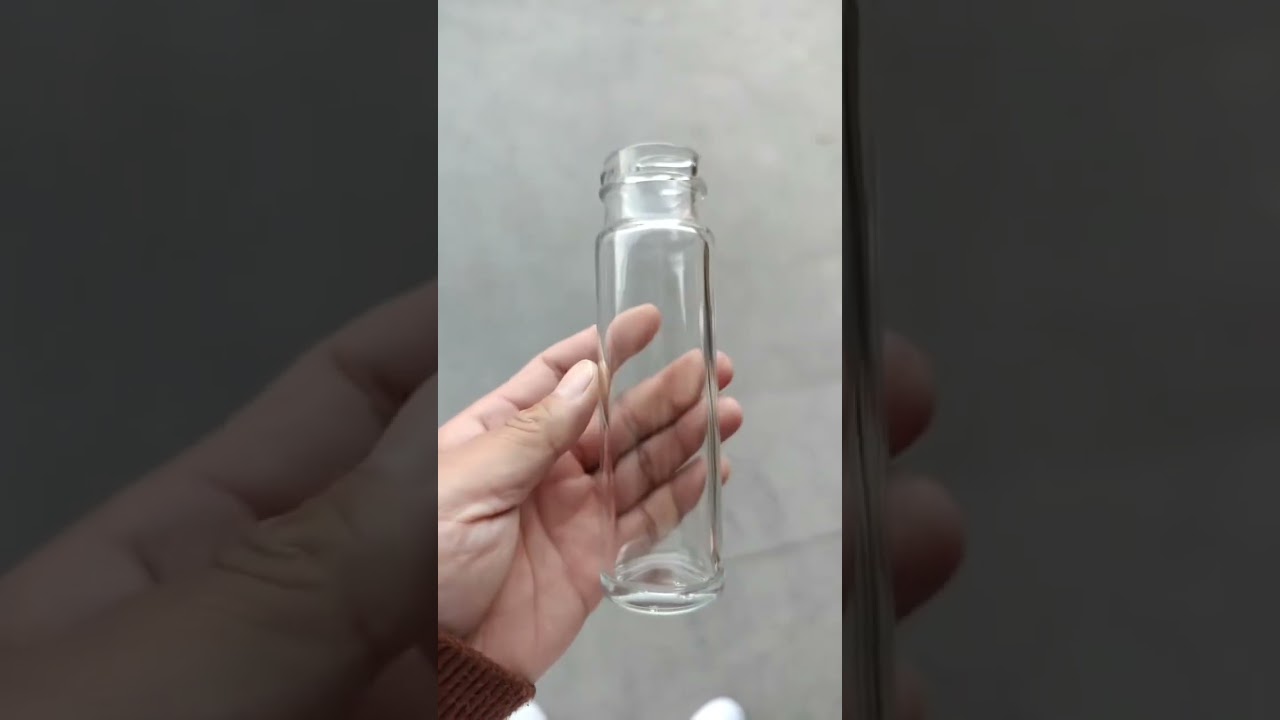 Round, slender and tall glass jars glass bottle, glass jar specifically designed for soaking ginseng