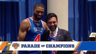 Mayor Mamdani gives Knicks players keys to the city