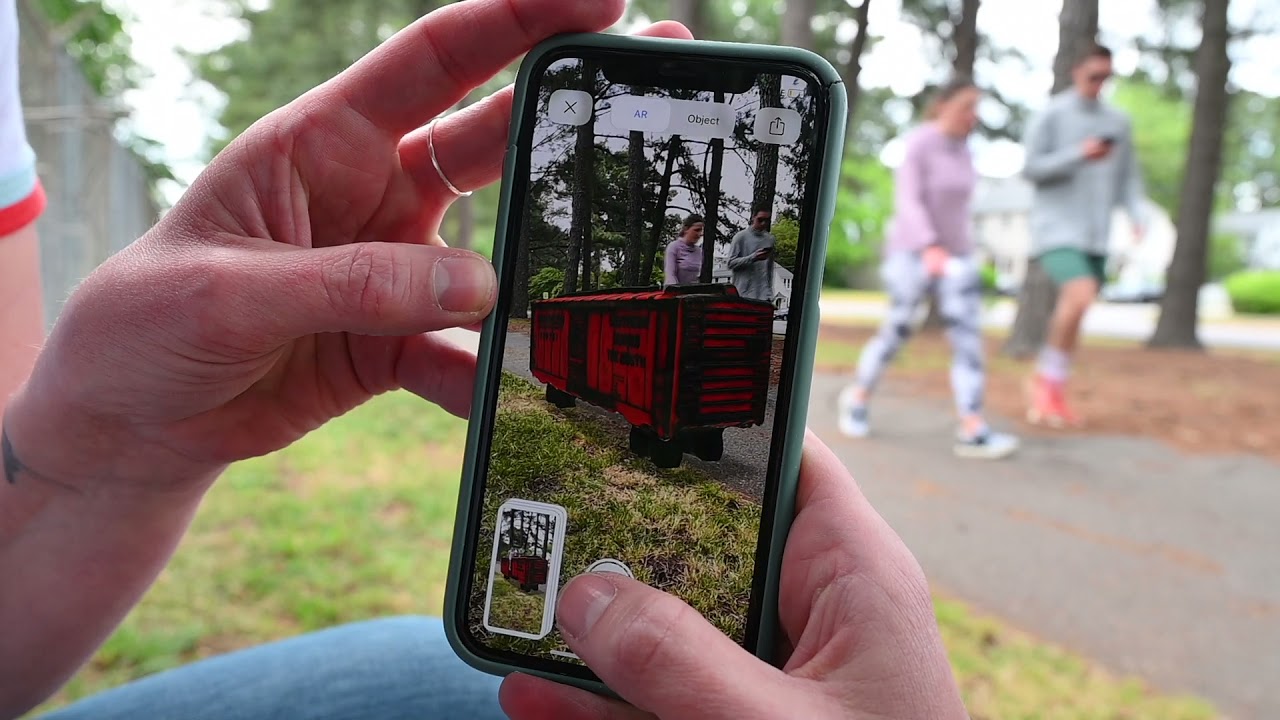 Augmented Reality brings the Barry Art Museum collection to life!