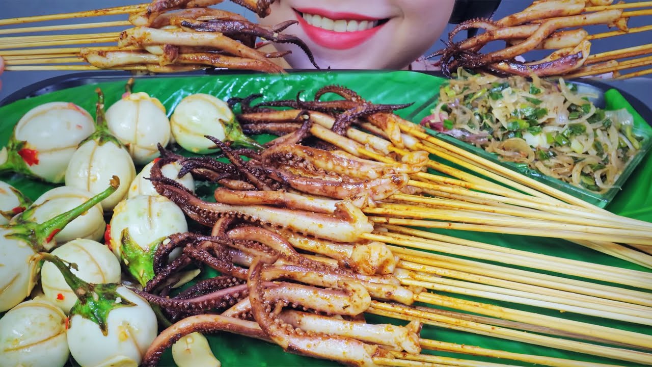 ASMR SPICY THAI GRILLED SQUID TENTACLES , EATING SOUNDS | LINH-ASMR