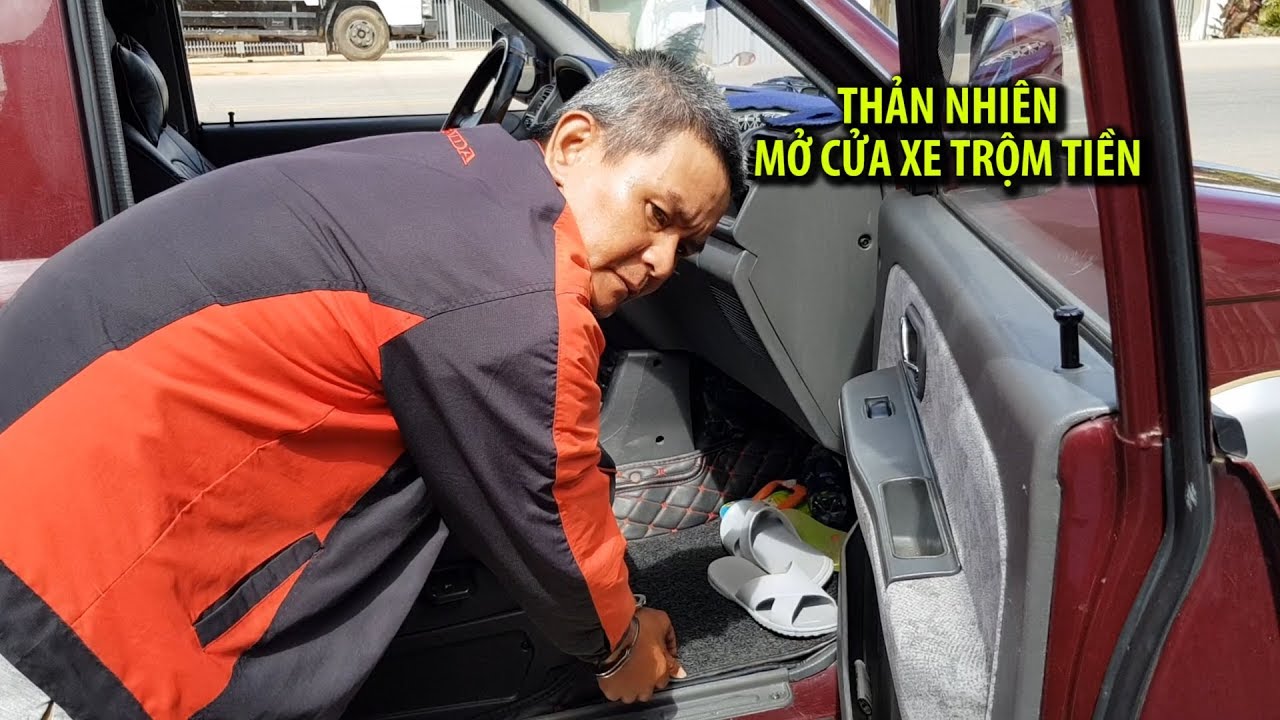 Thản nhiên mở cửa ô tô trộm tiền khách giữa Đà Lạt - youtube