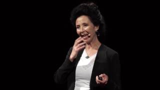 The behavior of trust in the workplace | Jacqueline Oliveira | TEDxCesena