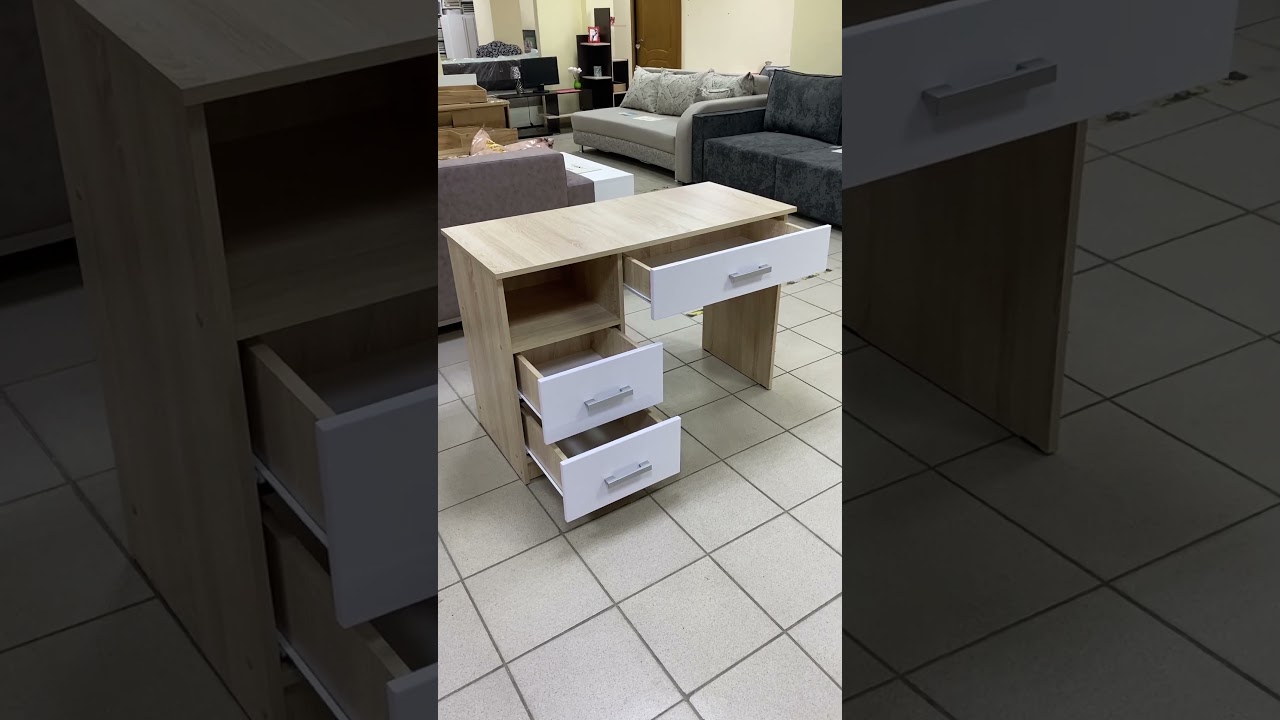 Косметический стол Софи