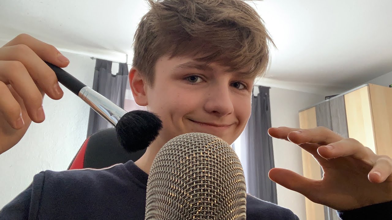 ASMR Mic brushing with mouth sounds ⭐️❤️