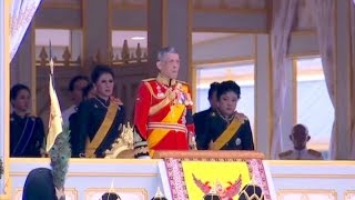 Thai Royal Motorcade ขบวนเสด็จพระราชพิธีเชิญพระบรมโกศออกพระเมรุมาศ [2/3]