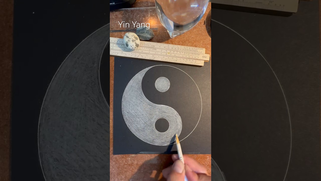 Как нарисовать Инь-Ян ручкой и карандашом. Быстро 