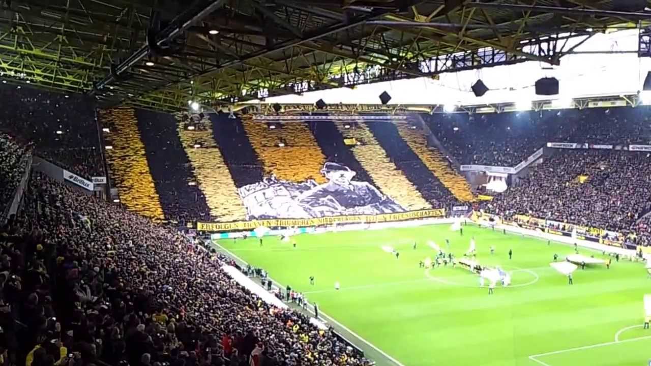 Choreo Südtribüne BVB - Hertha - YouTube