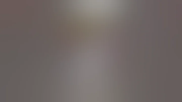 广西桂林阳朔一景区，筏工殴打游客，并将其推下河 - 天天要闻