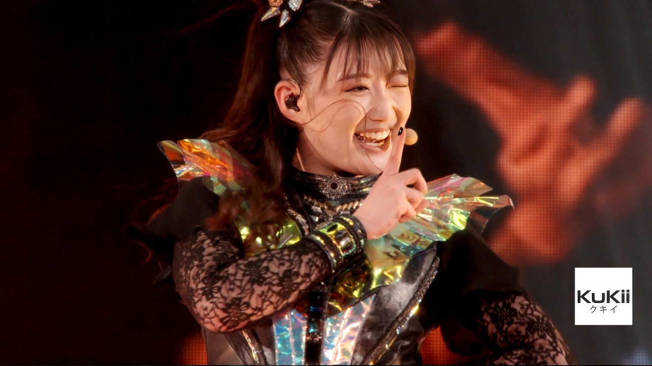 BABYMETAL // GIMME CHOCOLATE!! 「ギミチョコ！！」 【LEGEND-MM