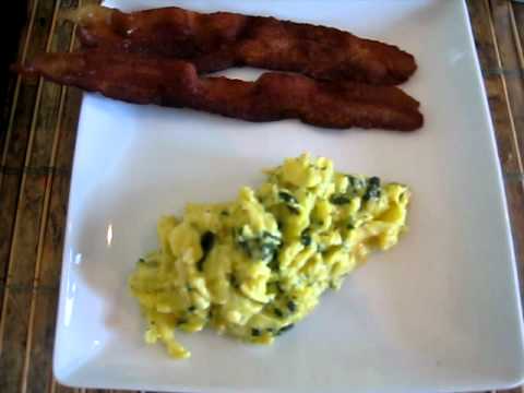 atkins-induction-breakfast---day-20---scrambled-eggs-with-spinach-&-cheese---diet-update