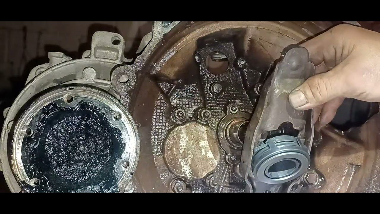 clutch/release bearing installation volkwagen golf 12 YouTube
