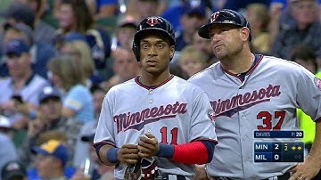 MIN@MIL: Polanco bloops an RBI single to right