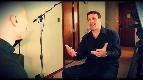 Tony Robbins| Interview at Digital Domination Summit with @montemagno