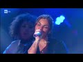 Elettra Lamborghini Canta Pem Pem A L Anno Che Verrà Elettra Lamborghini Canta Pem Pem A L Anno Che Verrà