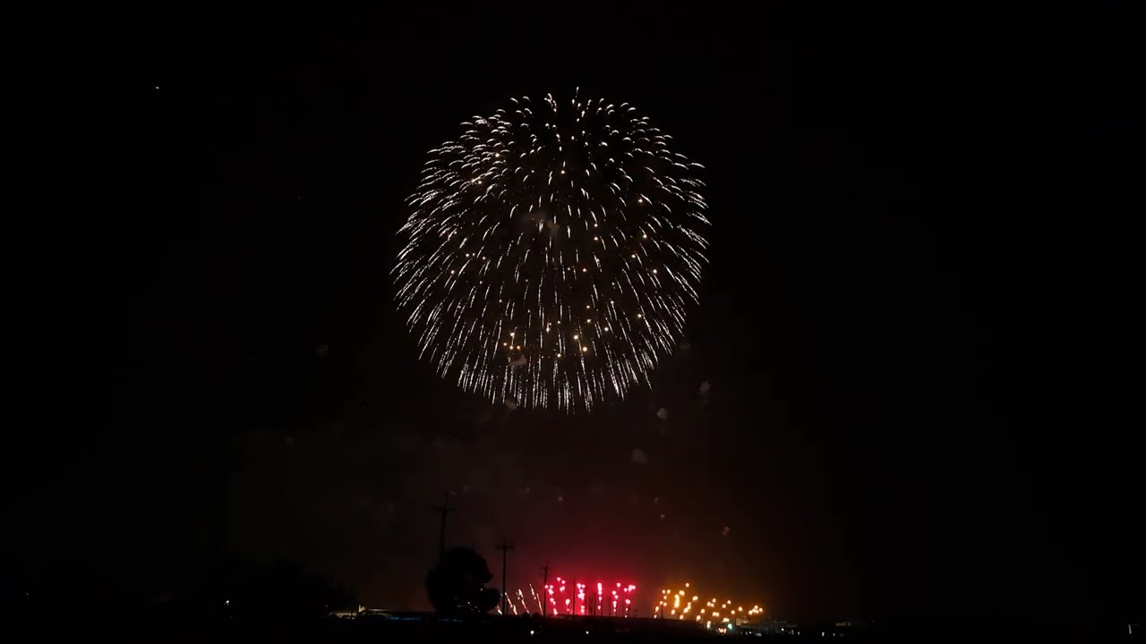 2025-12-06｜東石小木屋高空煙火