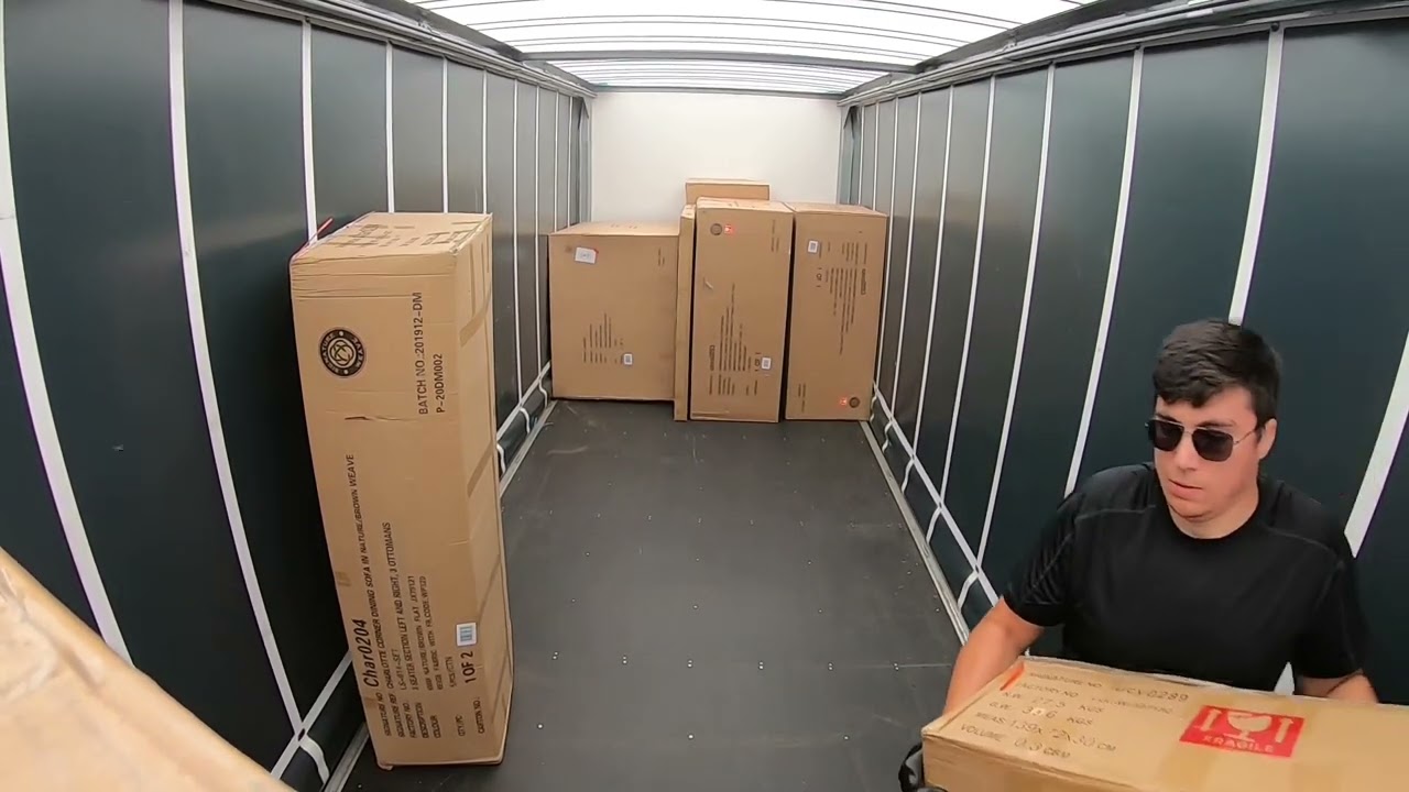 HGV CLASS 2 DRIVER - UNLOADING + LOADING DAF CF 230