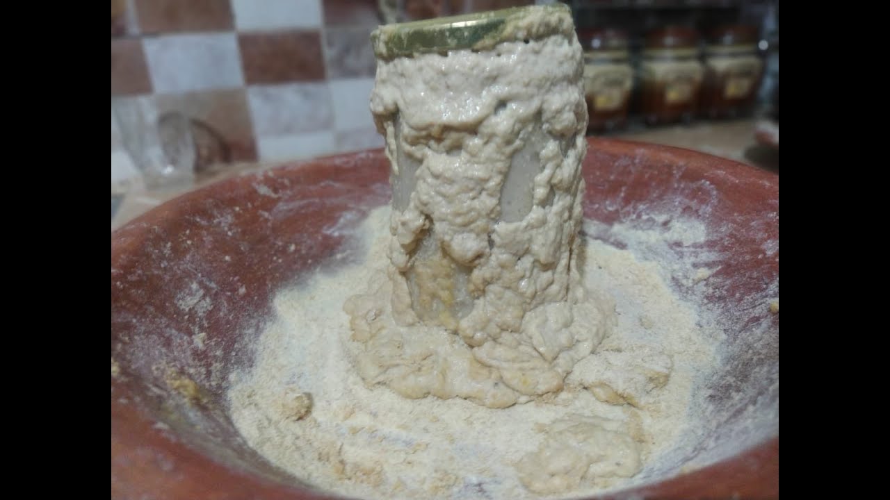 تريدين خميره بلديه بدون حموضه وتخمر في اسرع وقت حضريها بهذه الطريقه